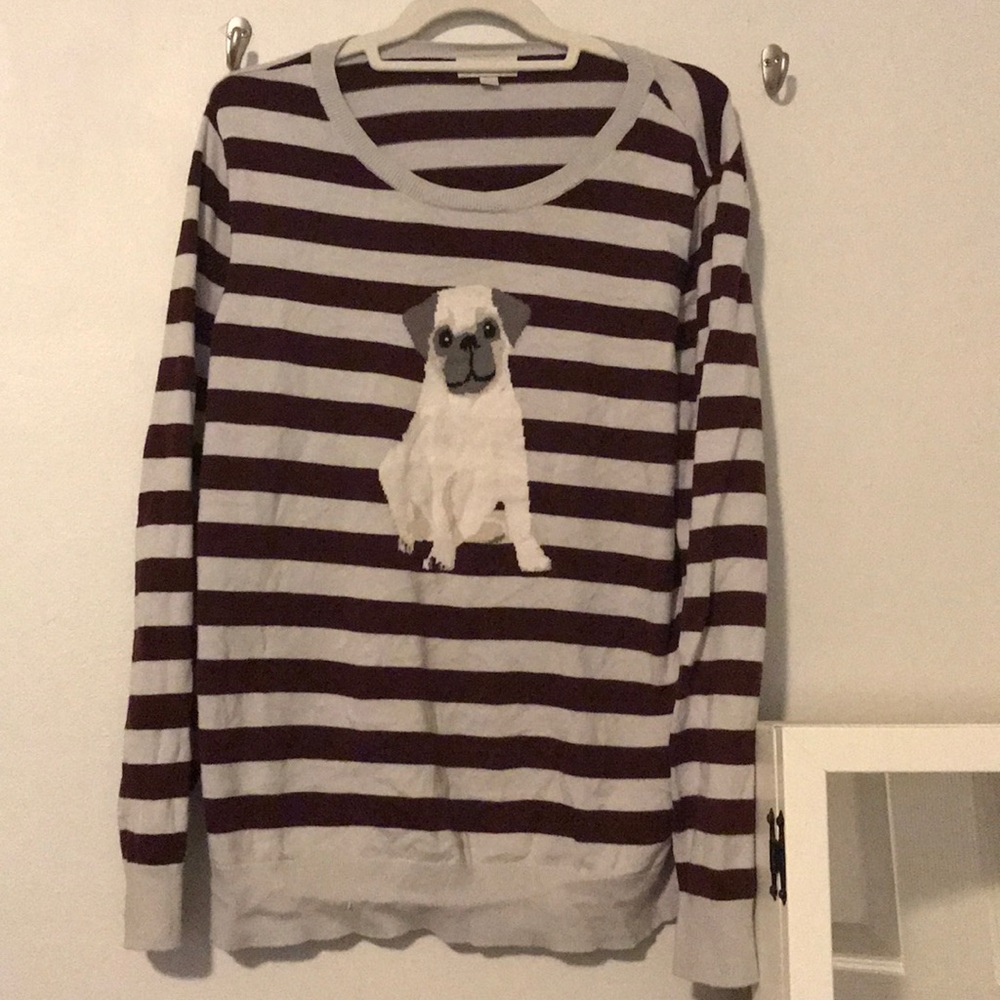 Super cute grey and maroon sweater with pug!